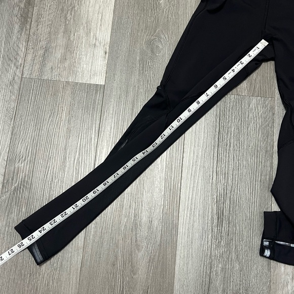 Lululemon high rise mesh design leggings / black / Size 2 - Picture 12 of 13